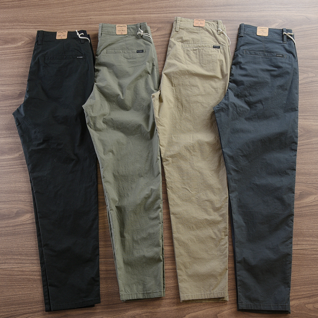 Calça Reta Masculina em Sarja [Kit 4 Unidades]